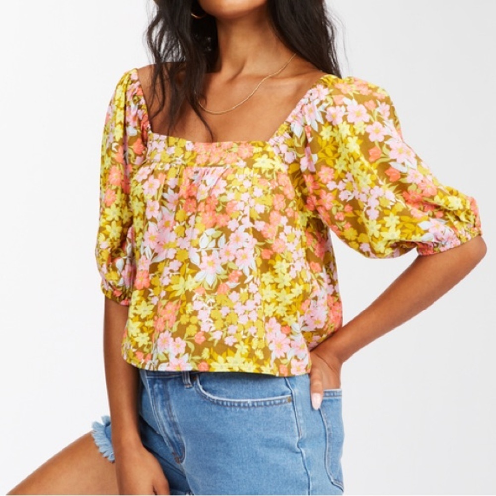 Billabong Beach Daze Floral Top NWOT
